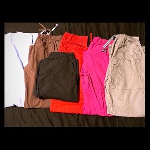 Lot of 6 scrubs pants, size small